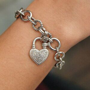 UDINE UD Diamond Heart Charm Bracelet (1/4 ct. t.w.) 925 Sterling Silver